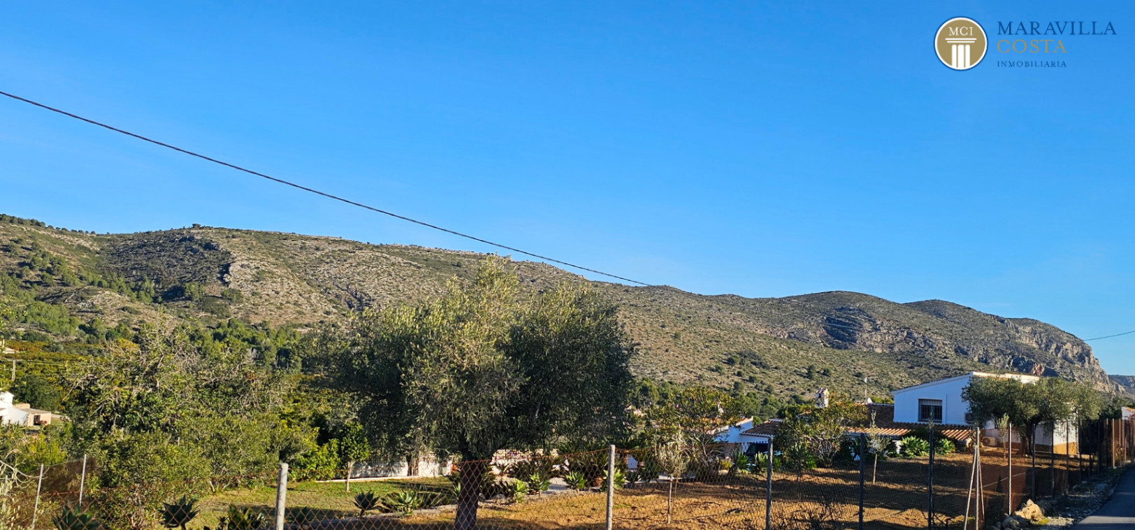 Finca zu verkaufen mit vier Schlafzimmern und Pool in der Gegend von Canor, Benissa (Alicante)