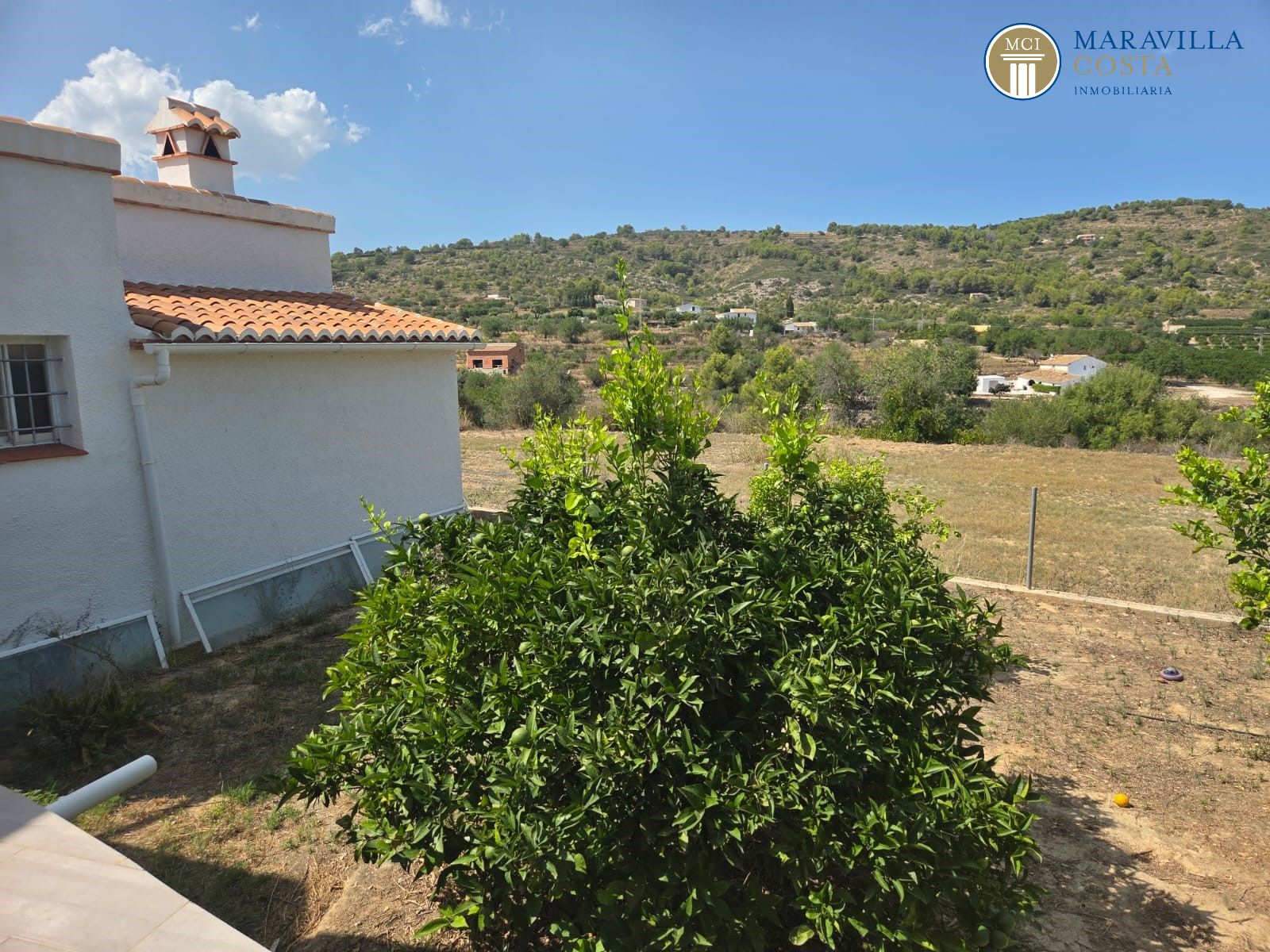 Finca zu verkaufen mit vier Schlafzimmern und Pool in der Gegend von Canor, Benissa (Alicante)