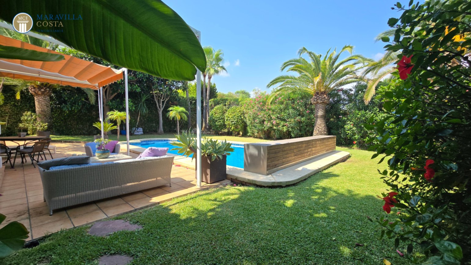 Grosszügige, elegante Villa im mediterranen Stil