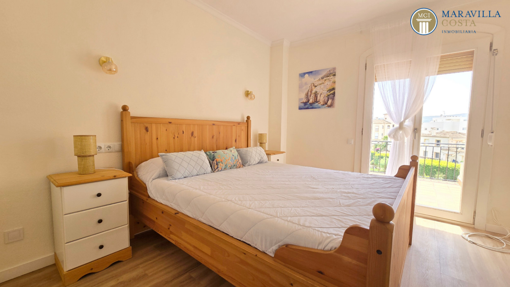 Schöne Wohnung nur wenige Meter vom Strand Arenal in Jávea (Alicante) entfernt.
