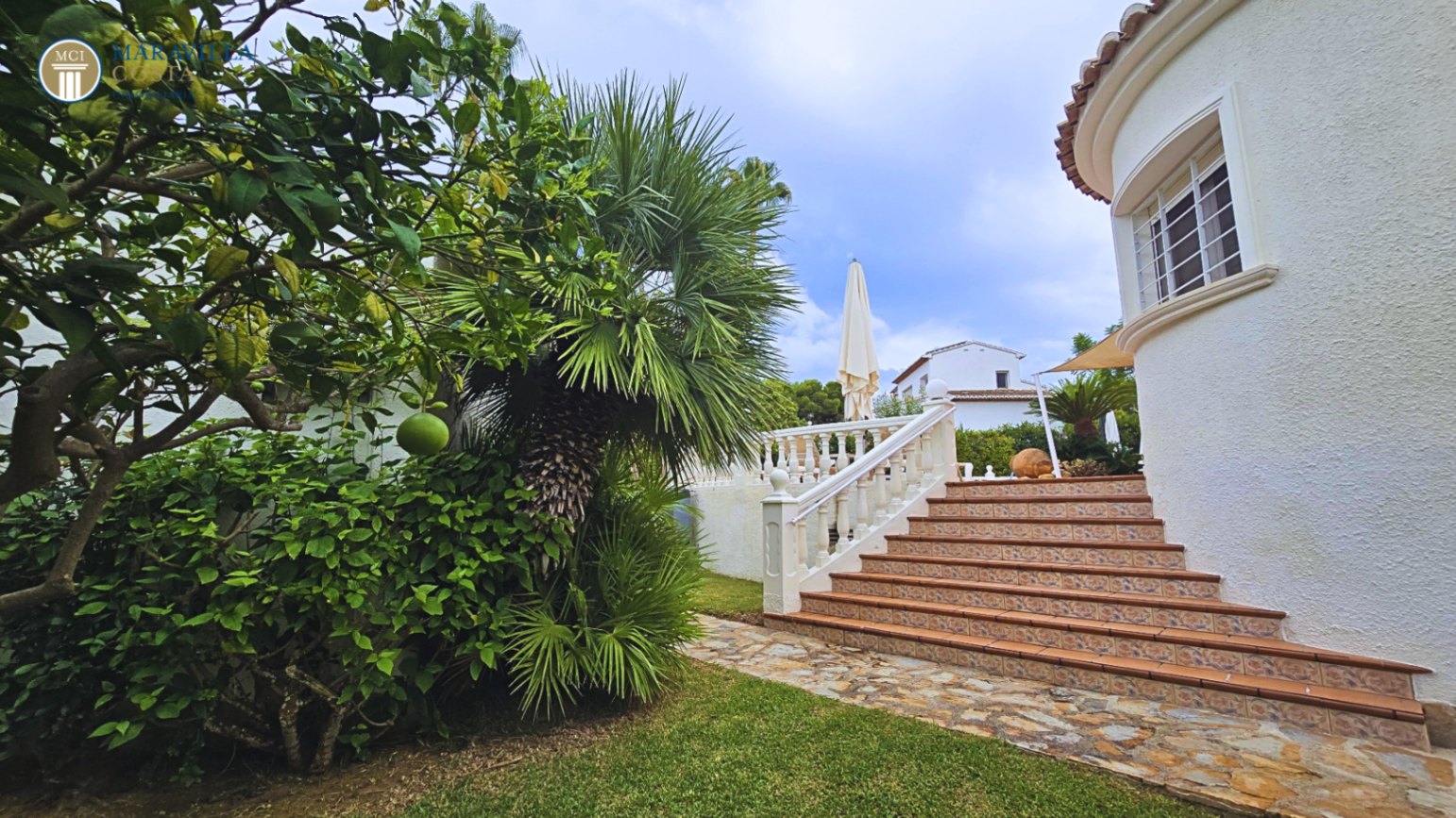 Stilvolle Villa mit Meerblick, Gästehaus und privatem Poolbereich in Jávea
