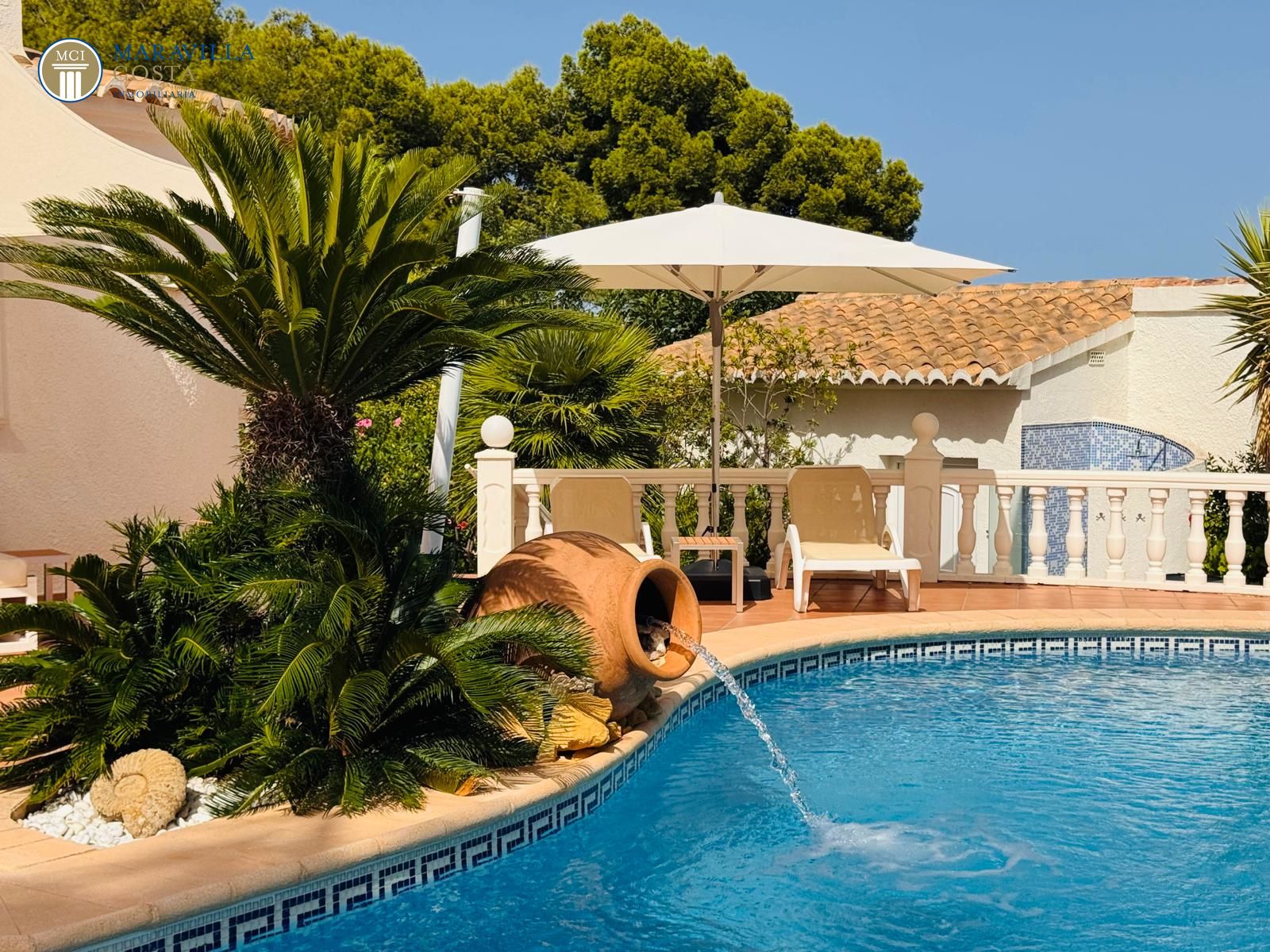 Stilvolle Villa mit Meerblick, Gästehaus und privatem Poolbereich in Jávea