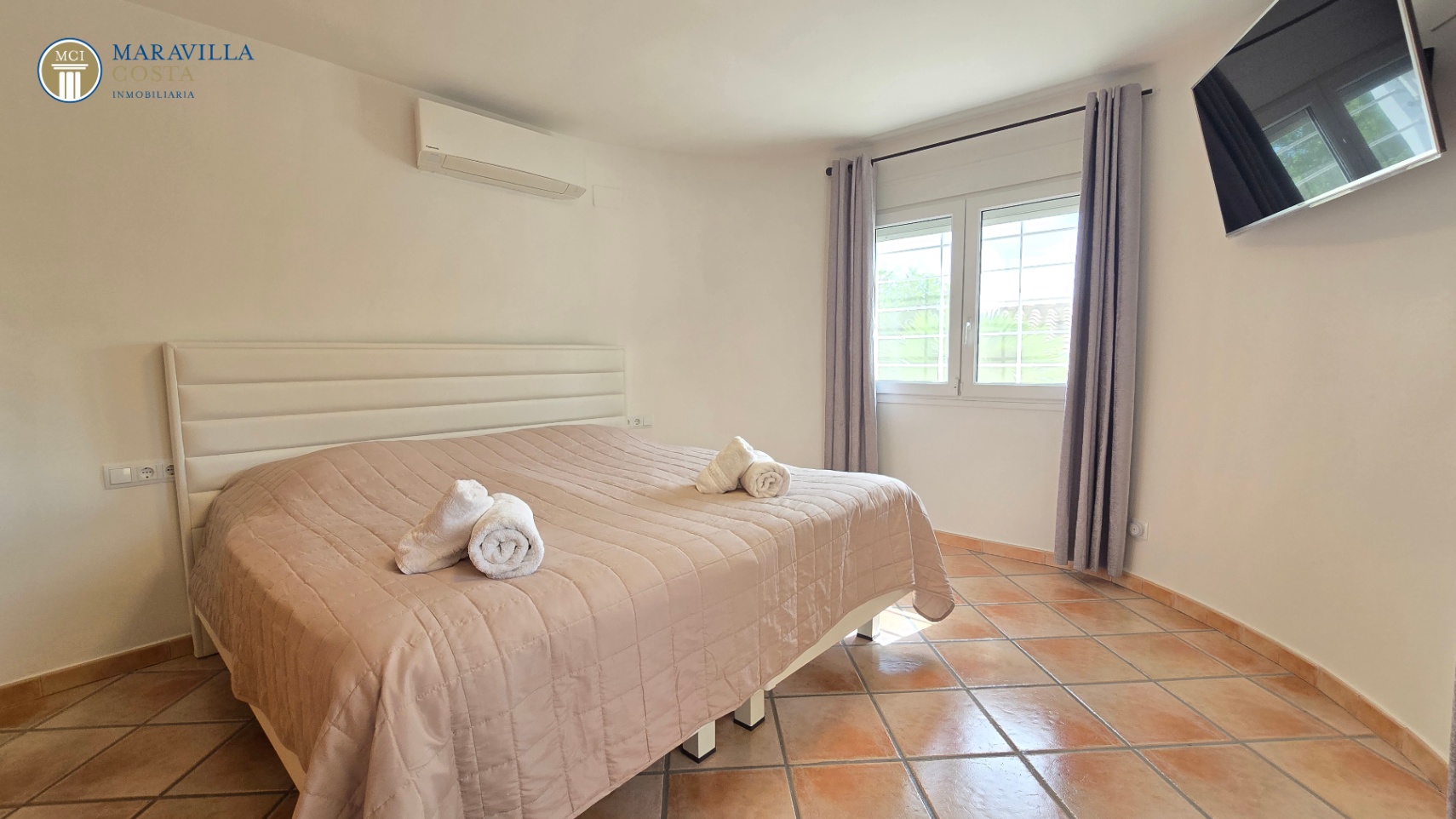 Stilvolle Villa mit Meerblick, Gästehaus und privatem Poolbereich in Jávea