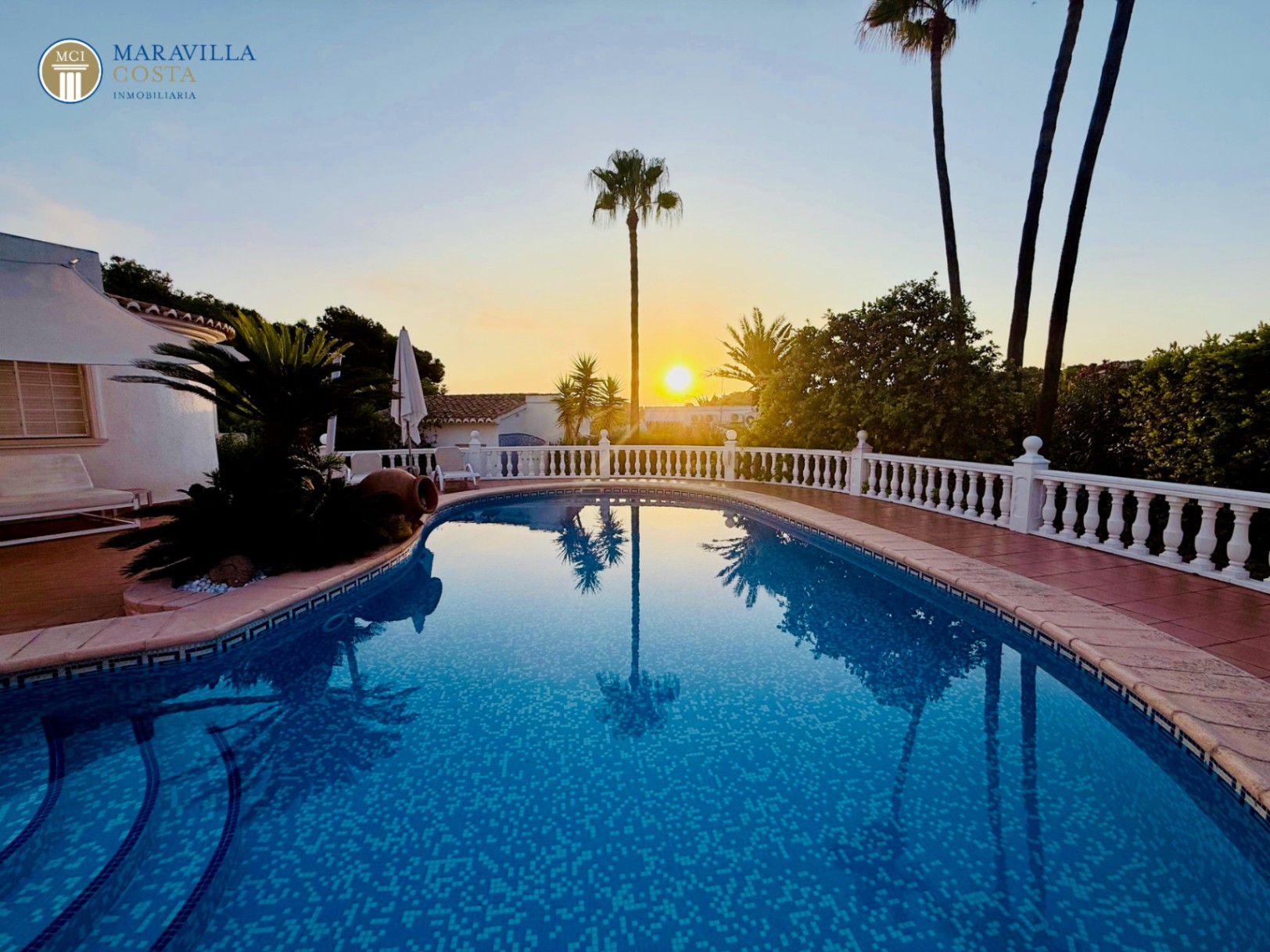 Stilvolle Villa mit Meerblick, Gästehaus und privatem Poolbereich in Jávea