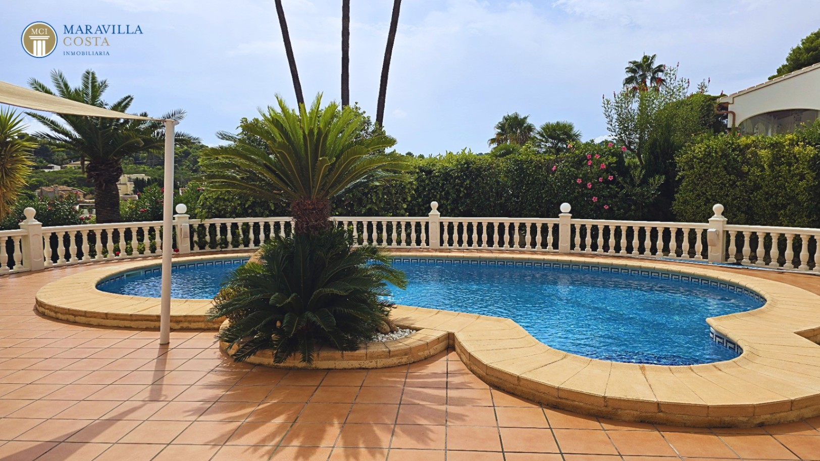 Stilvolle Villa mit Meerblick, Gästehaus und privatem Poolbereich in Jávea