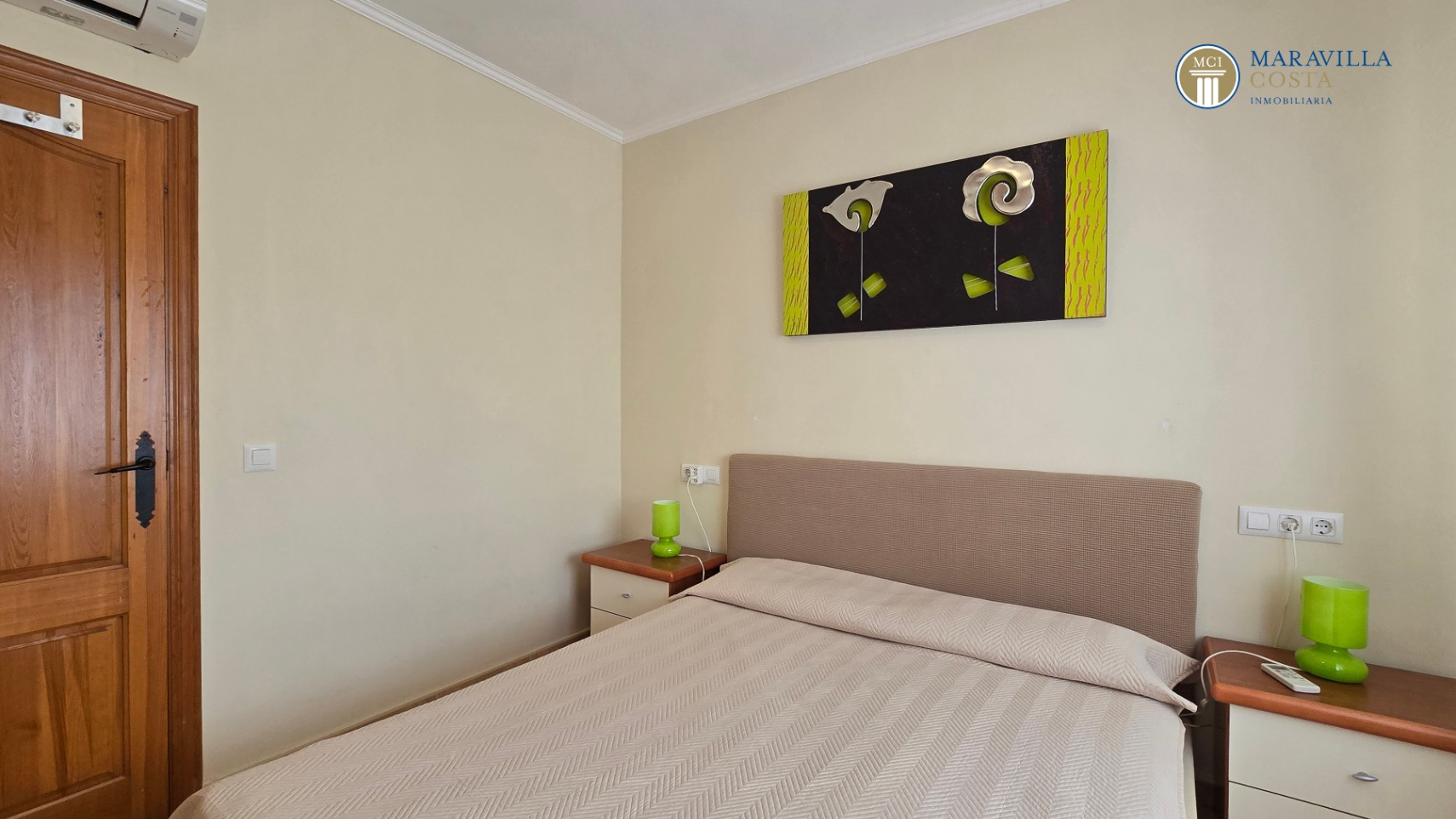  Sehr gepflegtes, mediterranes Haus auf einer Ebene in Jávea zu verkaufen