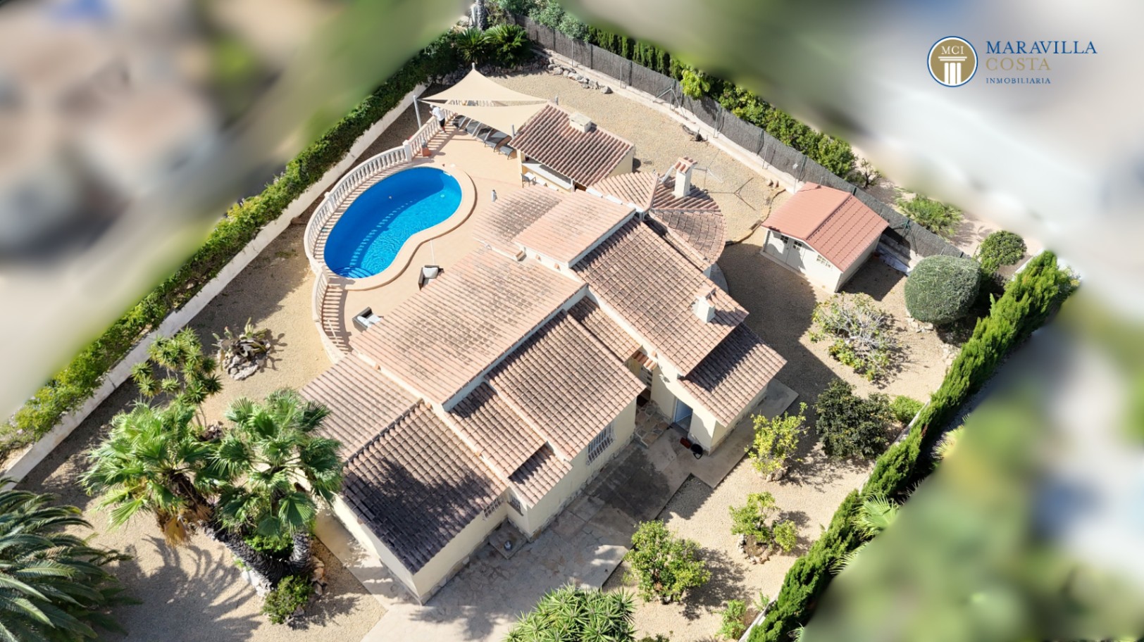  Sehr gepflegtes, mediterranes Haus auf einer Ebene in Jávea zu verkaufen