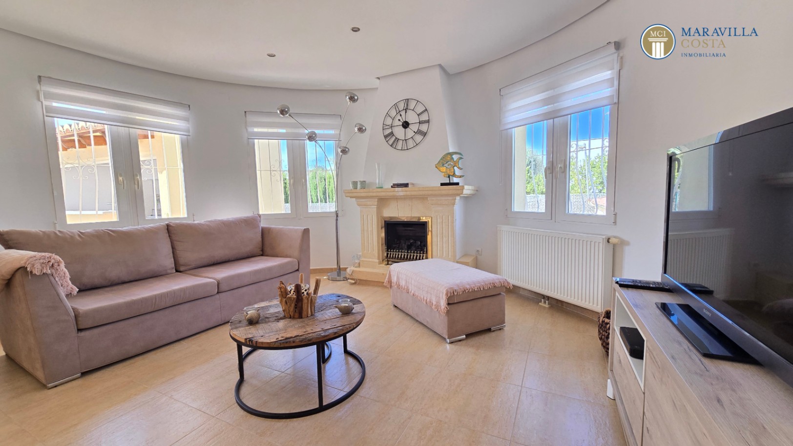  Sehr gepflegtes, mediterranes Haus auf einer Ebene in Jávea zu verkaufen