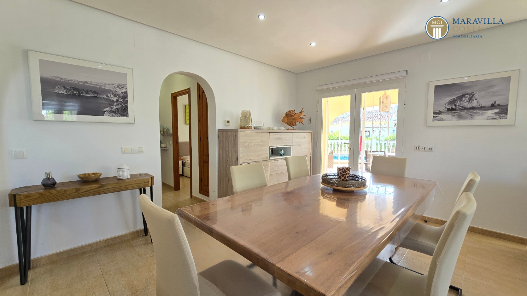  Sehr gepflegtes, mediterranes Haus auf einer Ebene in Jávea zu verkaufen