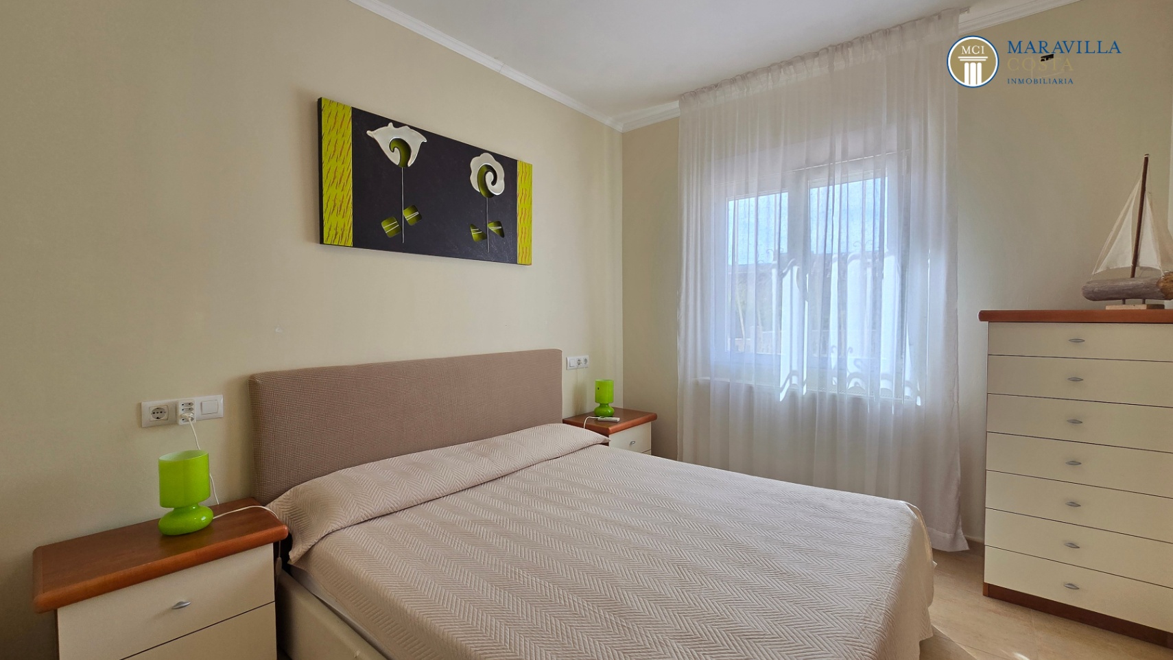  Sehr gepflegtes, mediterranes Haus auf einer Ebene in Jávea zu verkaufen
