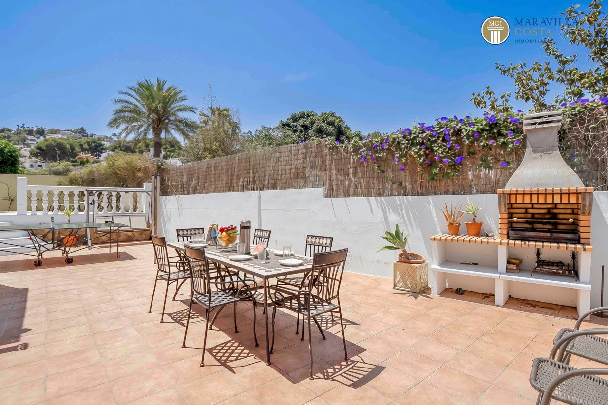 Sonnig gelegene Villa mit angenehmen Wohnkomfort