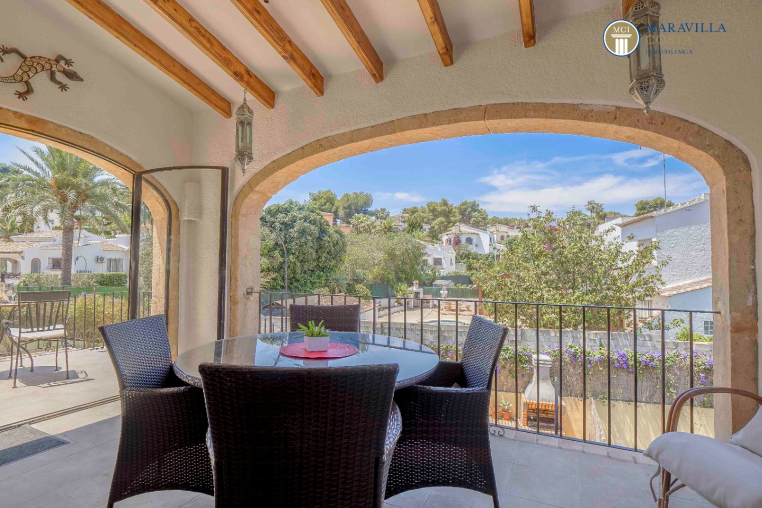 Sonnig gelegene Villa mit angenehmen Wohnkomfort